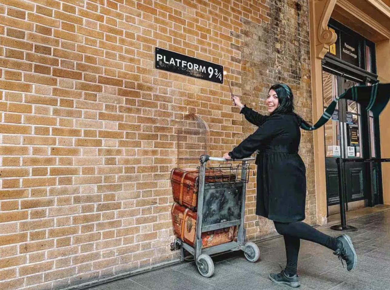 Platform 9 3/4 By Condokeeper Londýn Exteriér fotografie